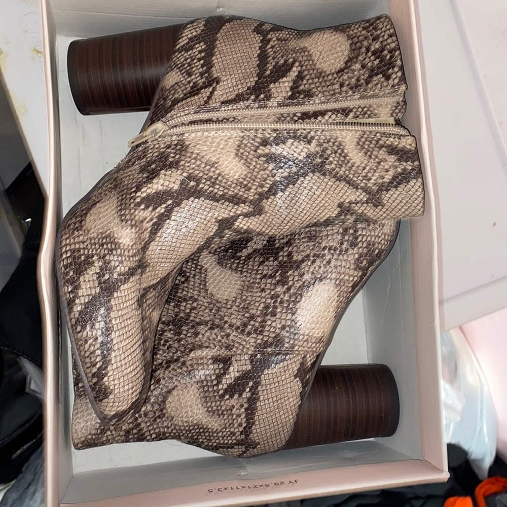 Justfab heels